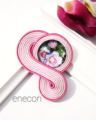 Martisor-brosa soutache