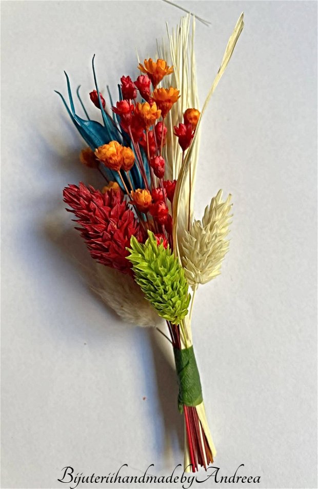 Buchetel flori uscate, model 2