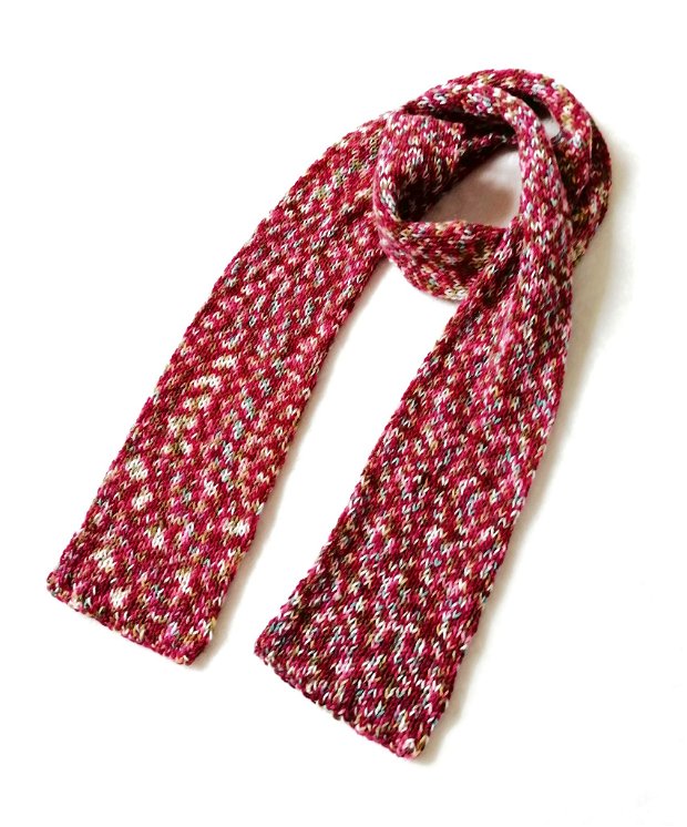 Fular tricotat lung nuante rosii