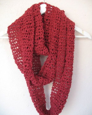 Guler/fular/accesoriu crosetat