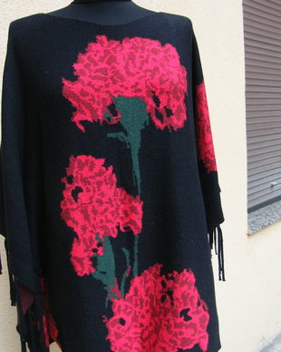 Poncho cu franjuri