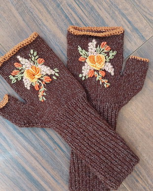 Mănuși handmade maro