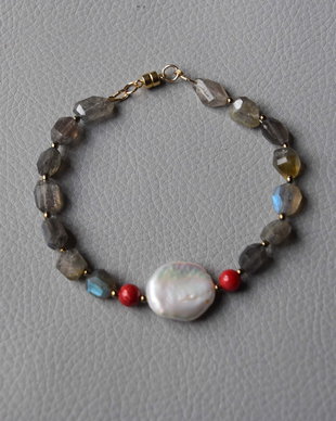 Bratara labradorit, coral si perla de cutura