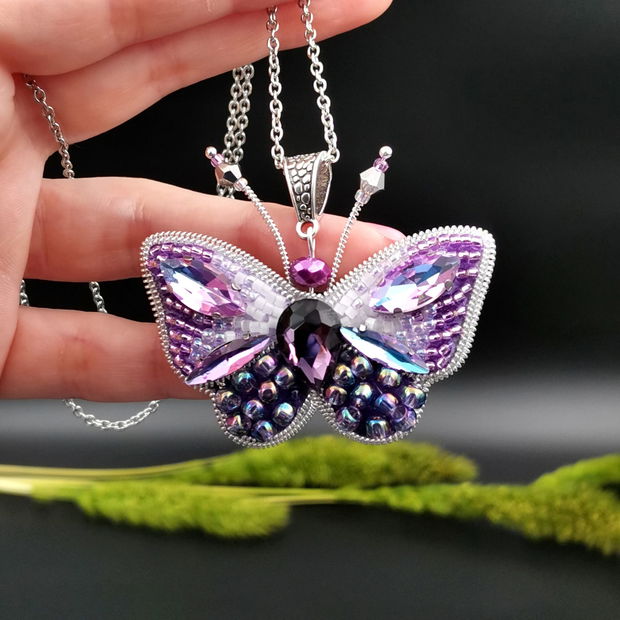 Rezervat Colier/Pandantiv Fluture - Purple Butterfly