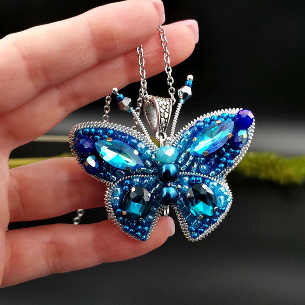 Rezervat Colier /Pandantiv Fluture - Blue Butterfly