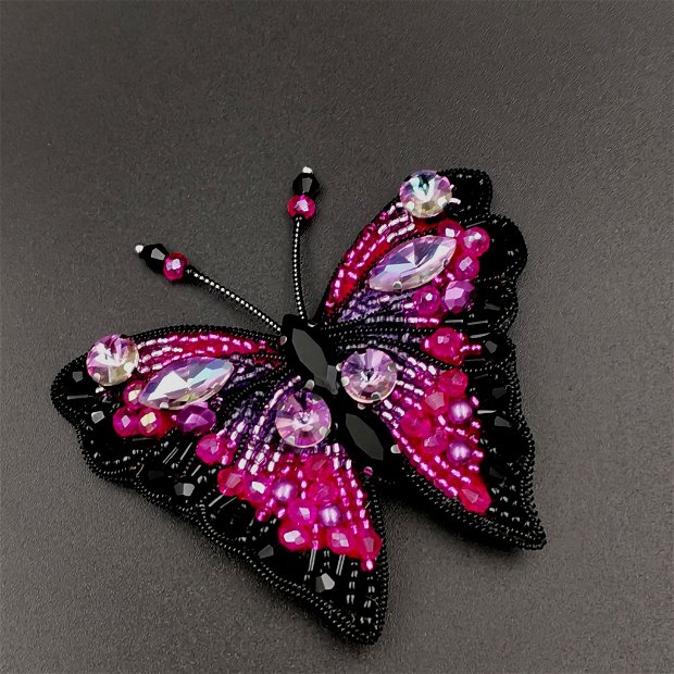 Broșă Fluture - Fluturașul Iubirii