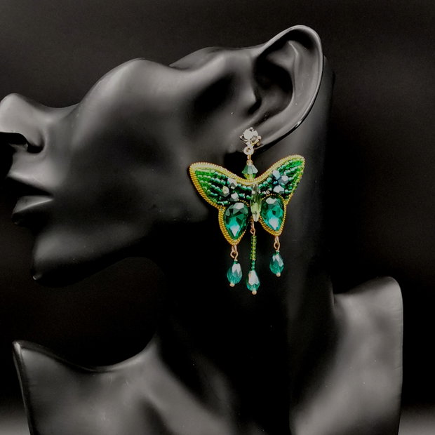 Rezervat Cercei Fluture - Green Butterfly
