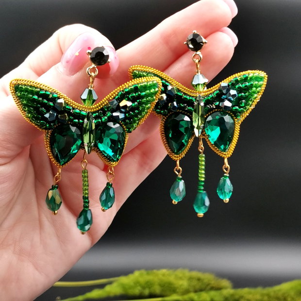 Rezervat Cercei Fluture - Green Butterfly