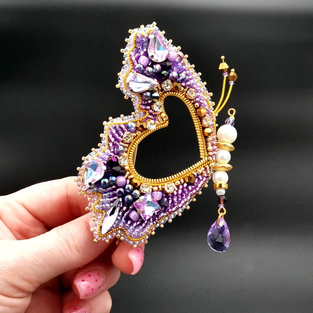 Rezervat Broșă Fluture - Regal Purple Butterfly