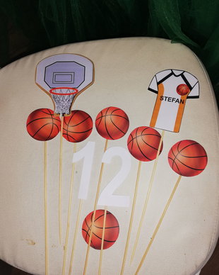 Topper tort basket
