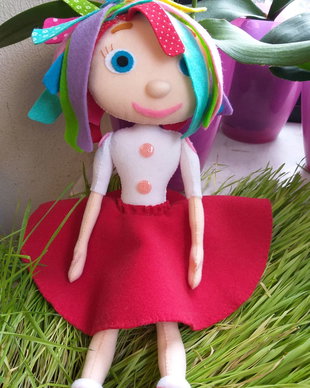 Papusa Rosie - personaj din serialul animat "Rosie si prietenii ei", Tra la La
