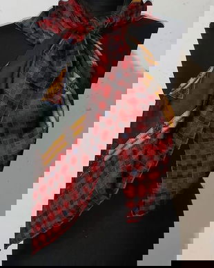 Esarfa din mătase naturală Tino Laur