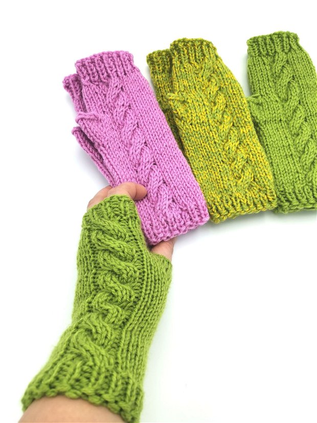 rescue Frog Helplessness Manusi tricotate manual Mănuși handmade | Breslo