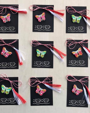 Martisor fluturas,insigna lemn