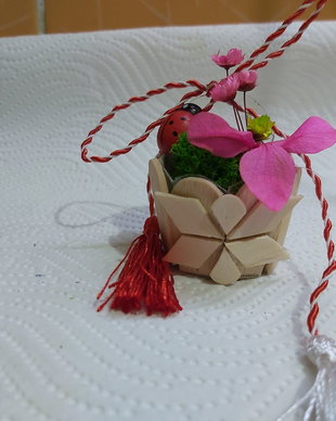 Martisor cosulet lemn