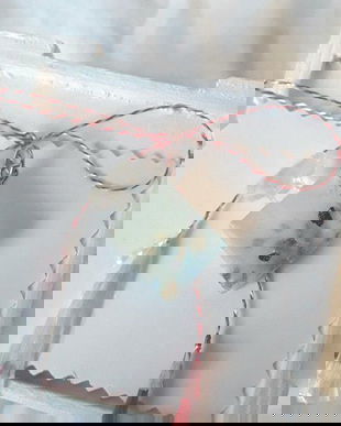 Martisor pandantiv sticluta din rasina