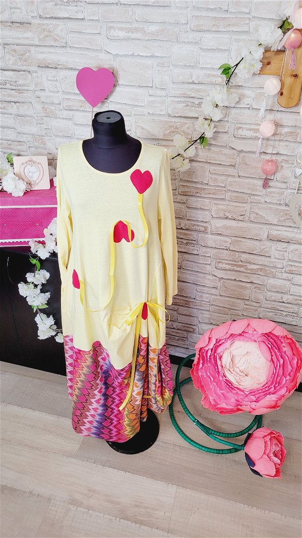 Rochie flying hearts