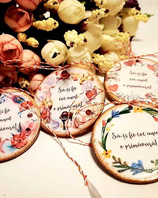 Martisoare personalizate din lemn, 5 cm