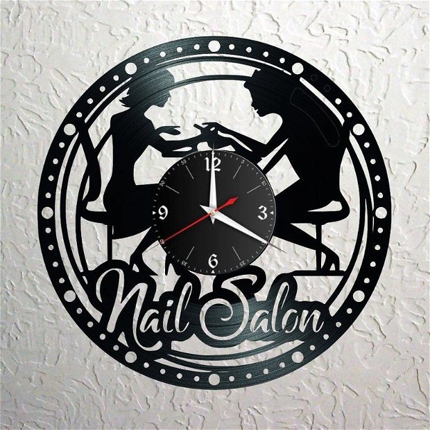 SALON MANICHIURA- ceas de perete