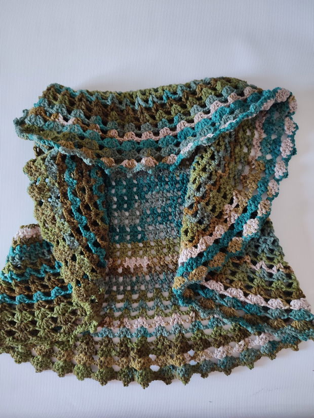 Bolero cu nuante de verde
