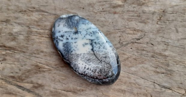 Cabochon opal dendritic, 46x26 mm