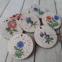 Martisor cu floricele
