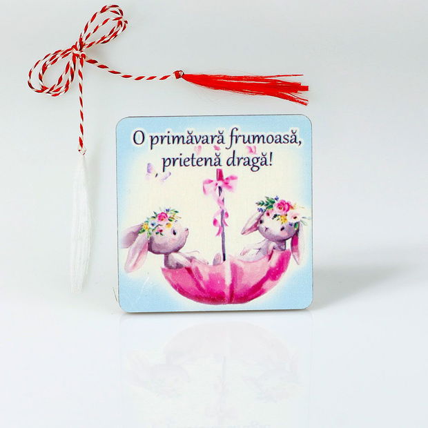 Brosa martisor din lemn personalizat pentru prietena