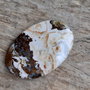 Cabochon agata, alb cu  maro, 42x28 mm