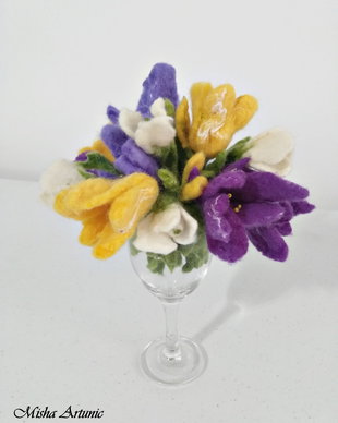 Brose impaslite - Branduse - Martisor