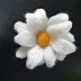 Brosa impaslita - Margareta - Martisor