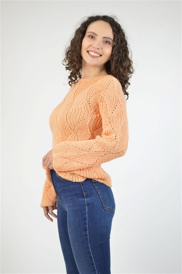 Pulover tricotat manual portocaliu