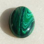 Cabochon malachit sintetic aprox 25x18x6.5 mm