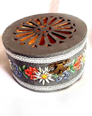 Cutie din lemn decorata 40253
