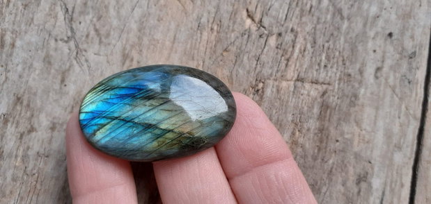 Cabochon labradorit, 40x25 mm
