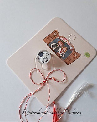 Brosa martisor cabochon sticla 14mm oita