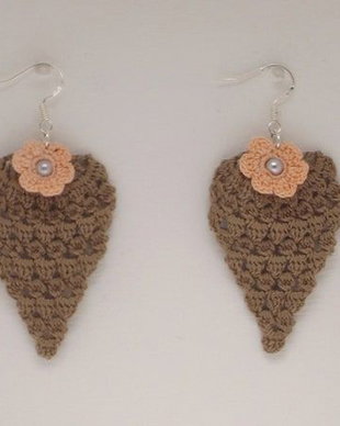 Cercei crosetati din macrame