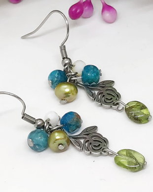 Cercei peridot,apatit ,perle de cultura /inox