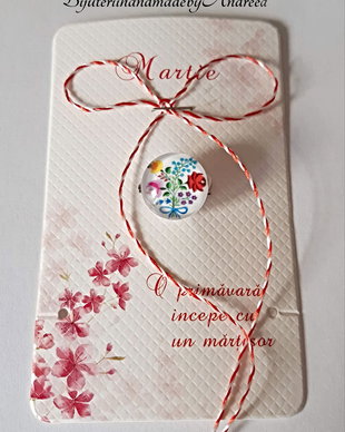 Brosa martisor cabochon sticla 14mm motive maghiare, model 2