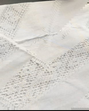 Lenjerie noua, fete de perna broderie și dantela