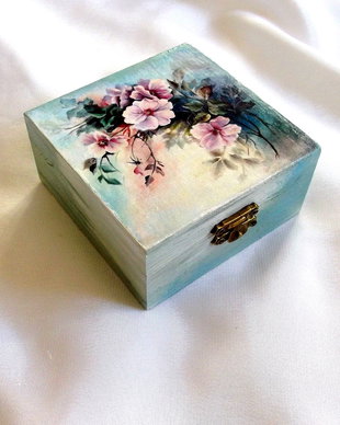cutie de lemn decorata 40323