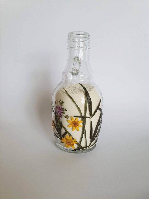 Sticla decorata cu flori presate, Sticla decorativa
