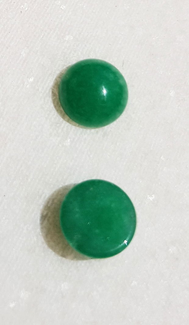 (2 bucati) Cabochon din jad aprox 8x4 mm