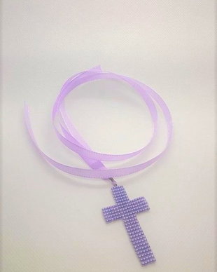 colier handmade cu cruciulta din margele toho-mov