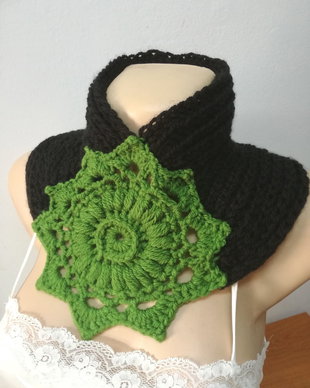 Accesoriu pentru gât