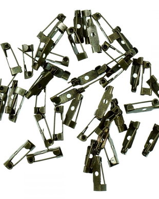Ace mici pentru brose, martisoare