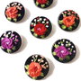 Brosa - martisor  cu broderie manuala