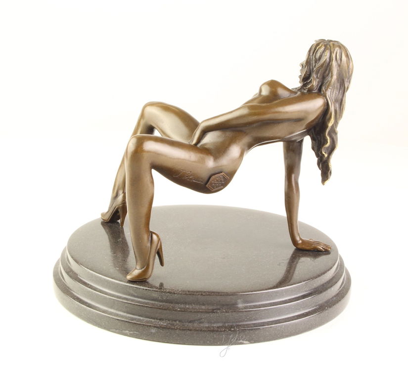 Nud - statueta erotica din bronz pe soclu din marmura