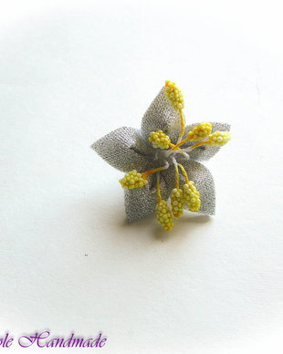 Steluta argintie - brosa floare stea