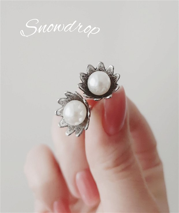 Cercei argintii cu perle albe Snowdrop