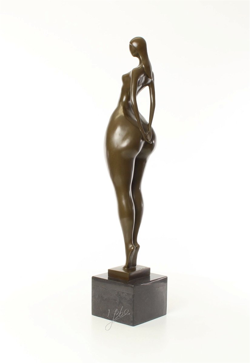 Nud mare - statueta din bronz pe soclu din marmura